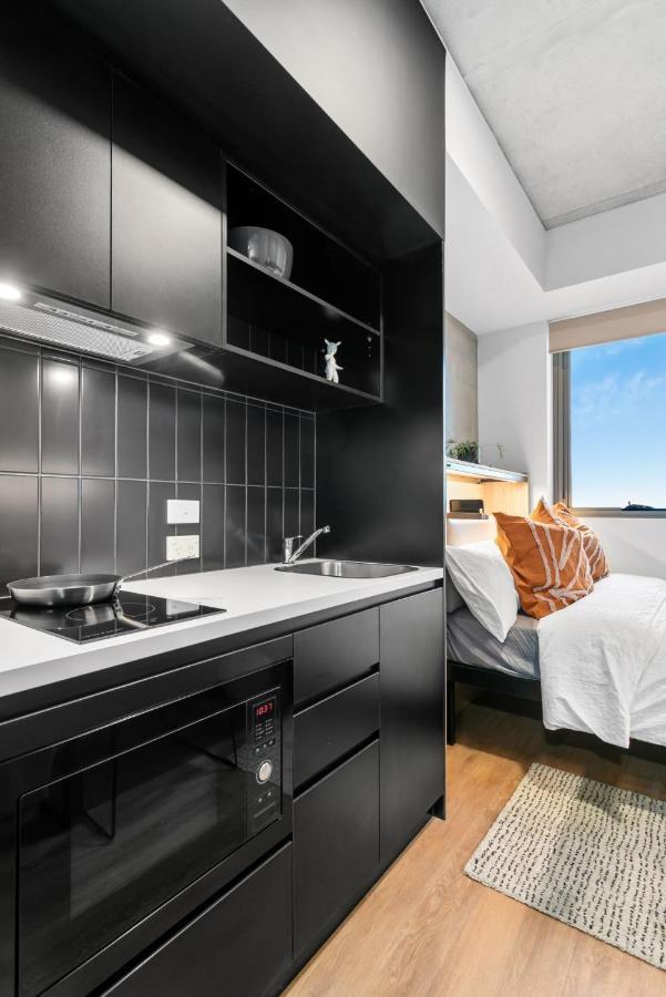 Comfy Stay At Switch Living In The Centre Of Аделейд Екстериор снимка