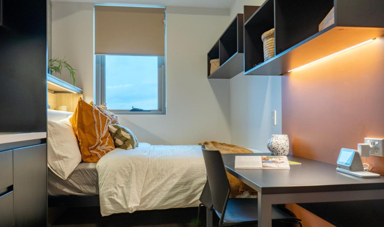 Comfy Stay At Switch Living In The Centre Of Аделейд Екстериор снимка