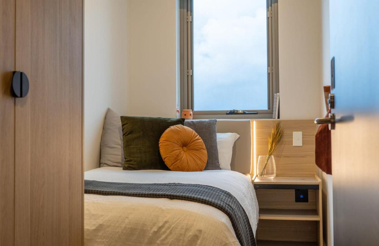 Comfy Stay At Switch Living In The Centre Of Аделейд Екстериор снимка