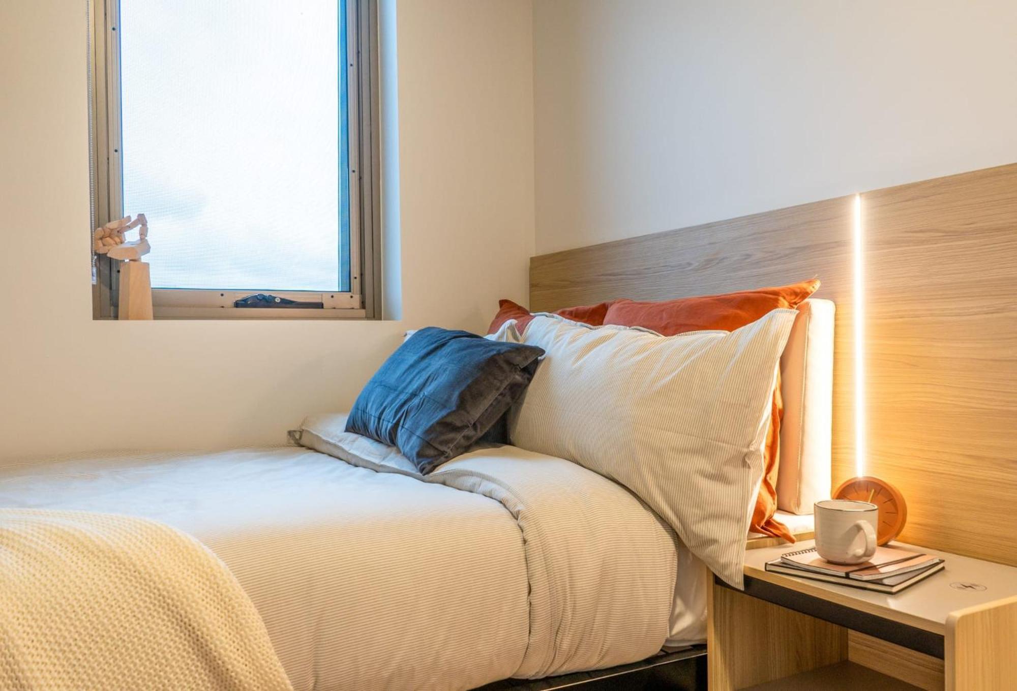 Comfy Stay At Switch Living In The Centre Of Аделейд Екстериор снимка
